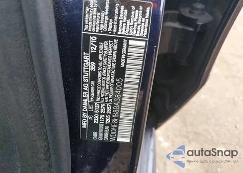 2011 Mercedes-Benz E 350 4Matic z USA, uszkodzony, nr VIN WDDHF8HB8BA384005